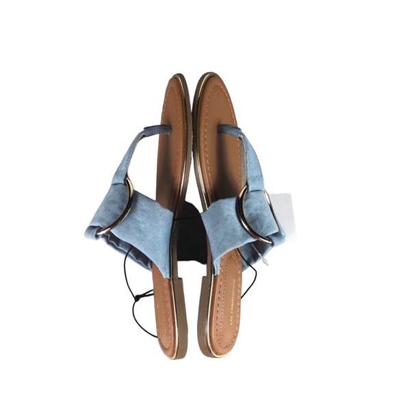 LIZ CLAIBORNE CALAYAN Dusty Blue Flat Thong Sandals - Picture 6 of 11